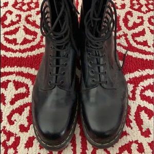 Dr. Martens 20 eye, Men’s Sz14